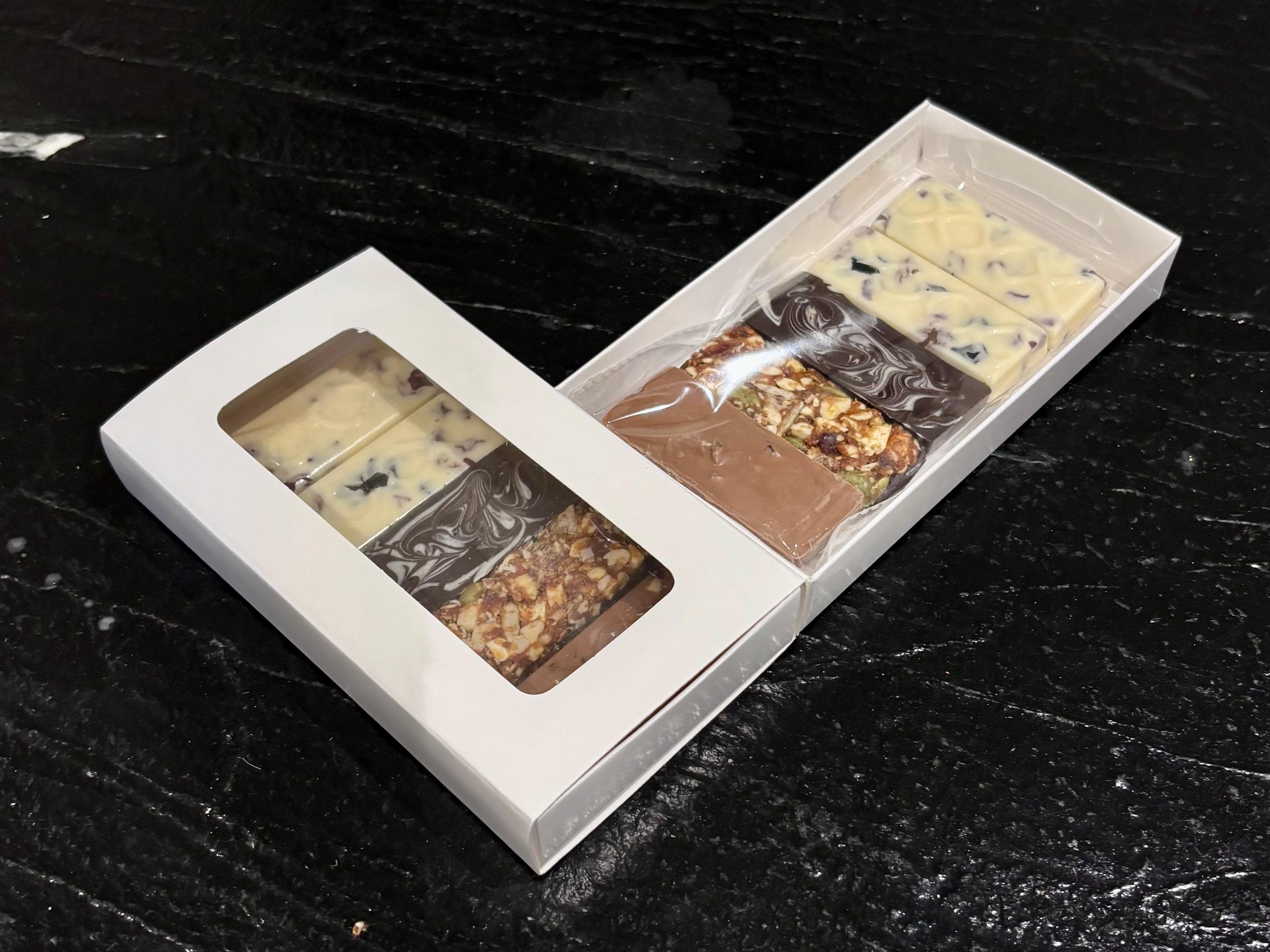 Grand Gold 16-Piece Box